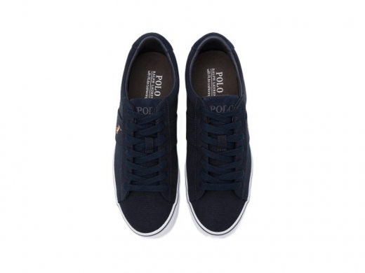 Polo Sayer / AZUL