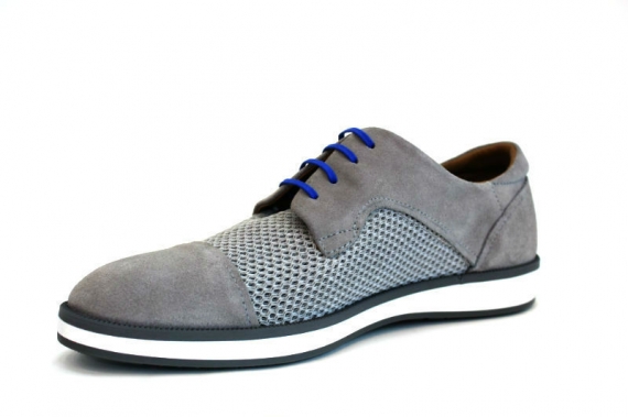 BRODY / GRIS