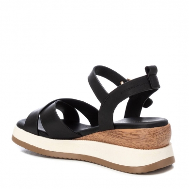 Carmela 16138904 / NEGRO