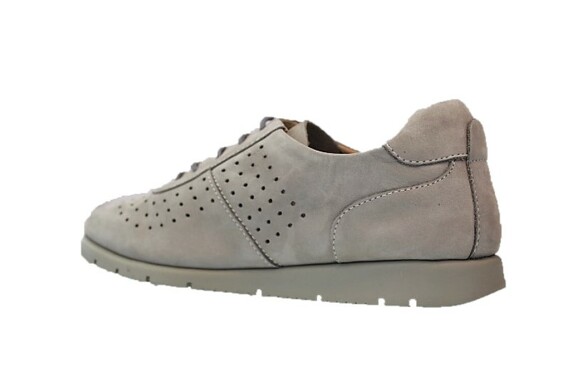 067344 / GRIS