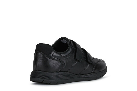 Geox U16BXE / NEGRO