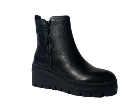 Carmela 16200 / NEGRO
