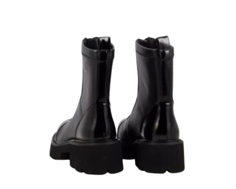 Noa Harmon Mantra / NEGRO