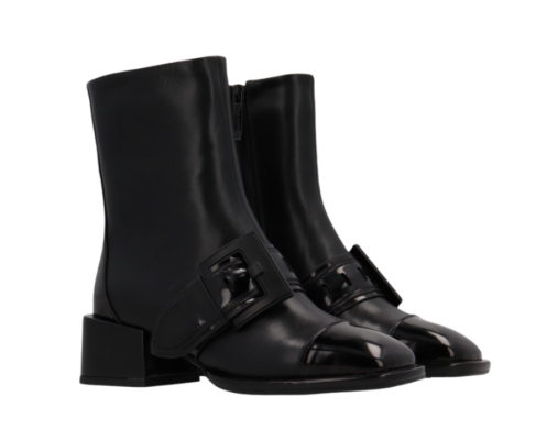 Noa Harmon Borgo / NEGRO