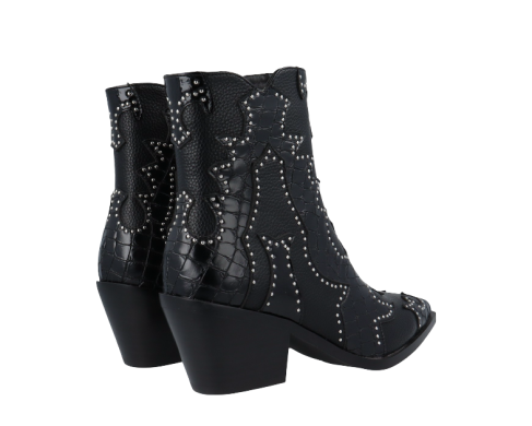 Noa Harmon Miranda / NEGRO