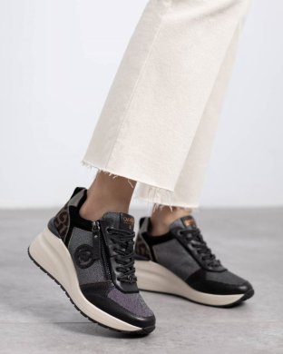 Carmela 162521 / NEGRO