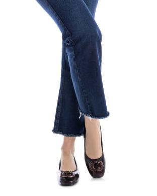 Carmela  162540 / BURDEOS