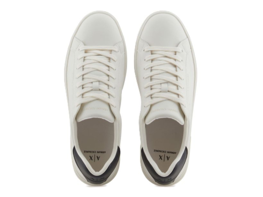Armani Exchange  XM000141 / BLANCO