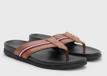 Tommy Hilfiger FM04460 / MARRON