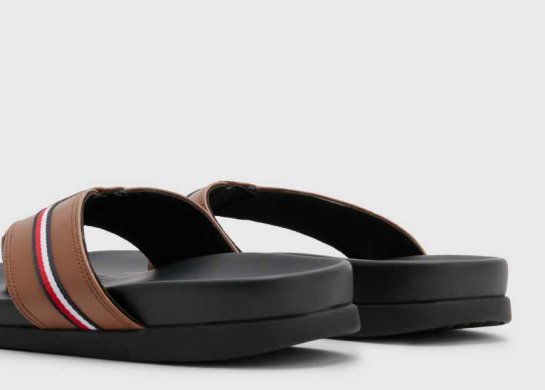 Tommy Hilfiger FM04460 / MARRON