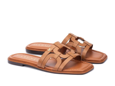 Martinelli Belisario / CUERO