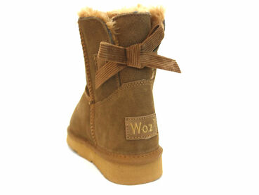 WOZ | Fresh Shoes \u0026 Accesories, S.L.