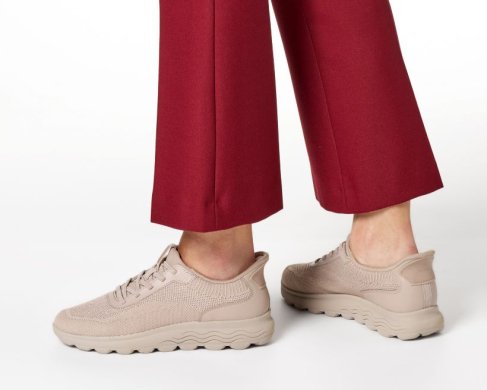 Geox  D567MA 06KBC / BEIG