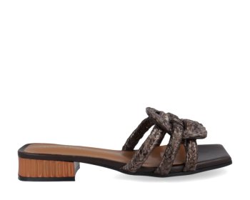 Noa Harmon 009019 / MARRON