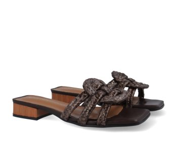 Noa Harmon 009019 / MARRON