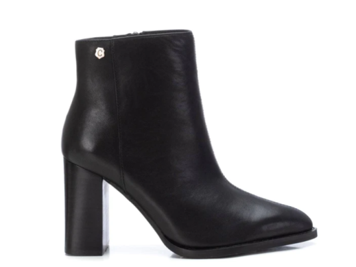 Carmela 161240 / NEGRO