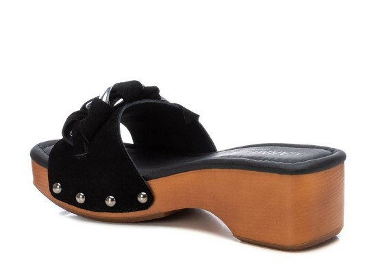 Carmela 160466 / NEGRO
