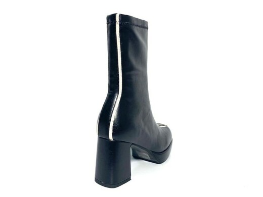 Noa Harmon 009106 / NEGRO/BLANCO