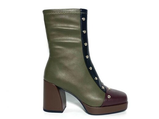 Noa Harmon 009138 / MARRON