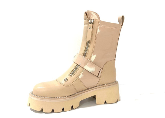 Noa Harmon Acuario / NUDE