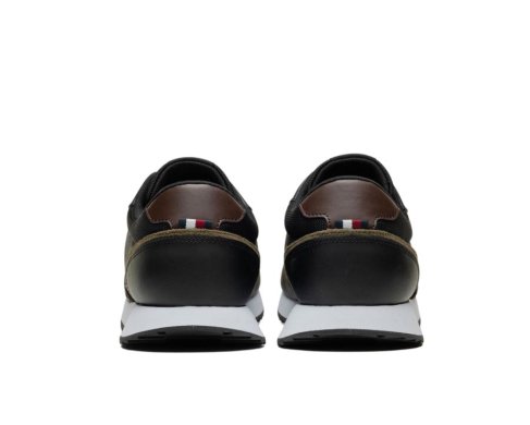 Tommy Hilfiger FM05305 / NEGRO