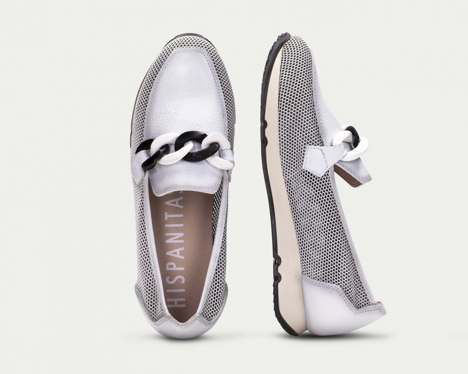 Mocasines hispanitas