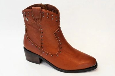 Cómo combinar botines marrones de mujer | Blog